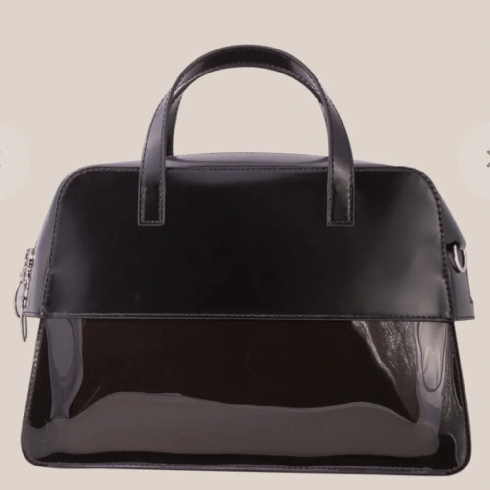 KARA WOMEN’S PURSE SMOKE PINCH BRICK SATCHEL -BLACK